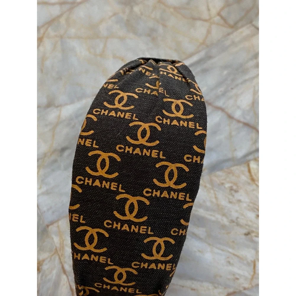 Brown Canvas Logo Print Knotted Headband Gold Tone Motif Accessory